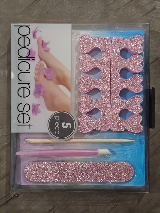 5 piece glitter pedicure set, the perfect solution for keeping your feet looking and feeling their best